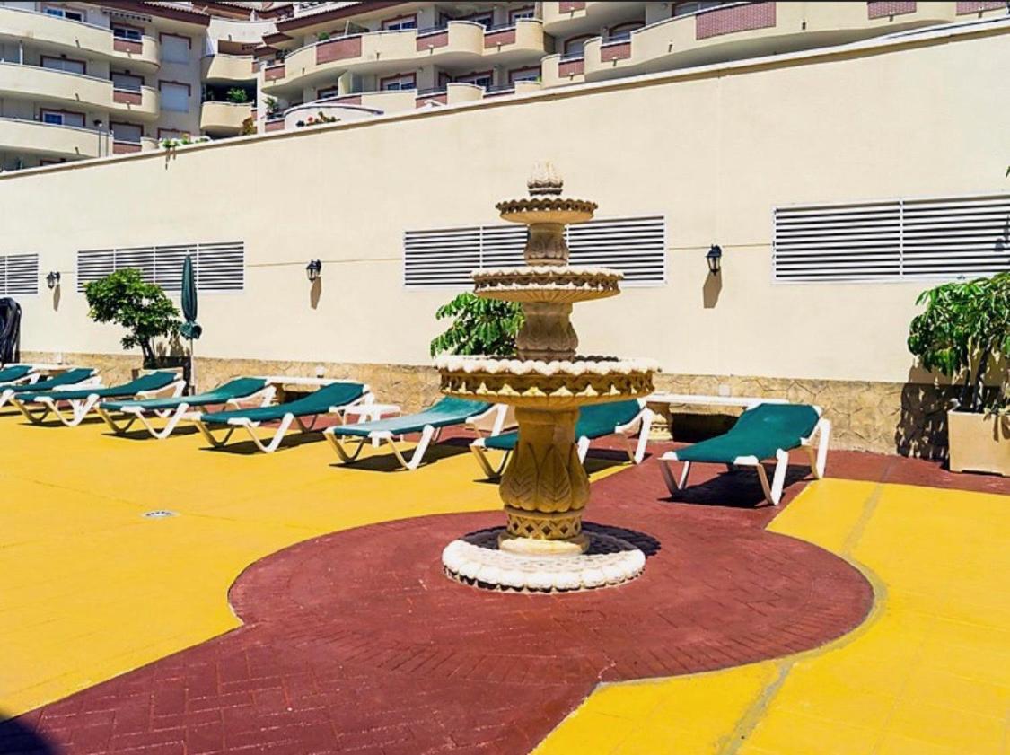 Apartamentos Torreon Del Mar Benalmádena Kültér fotó