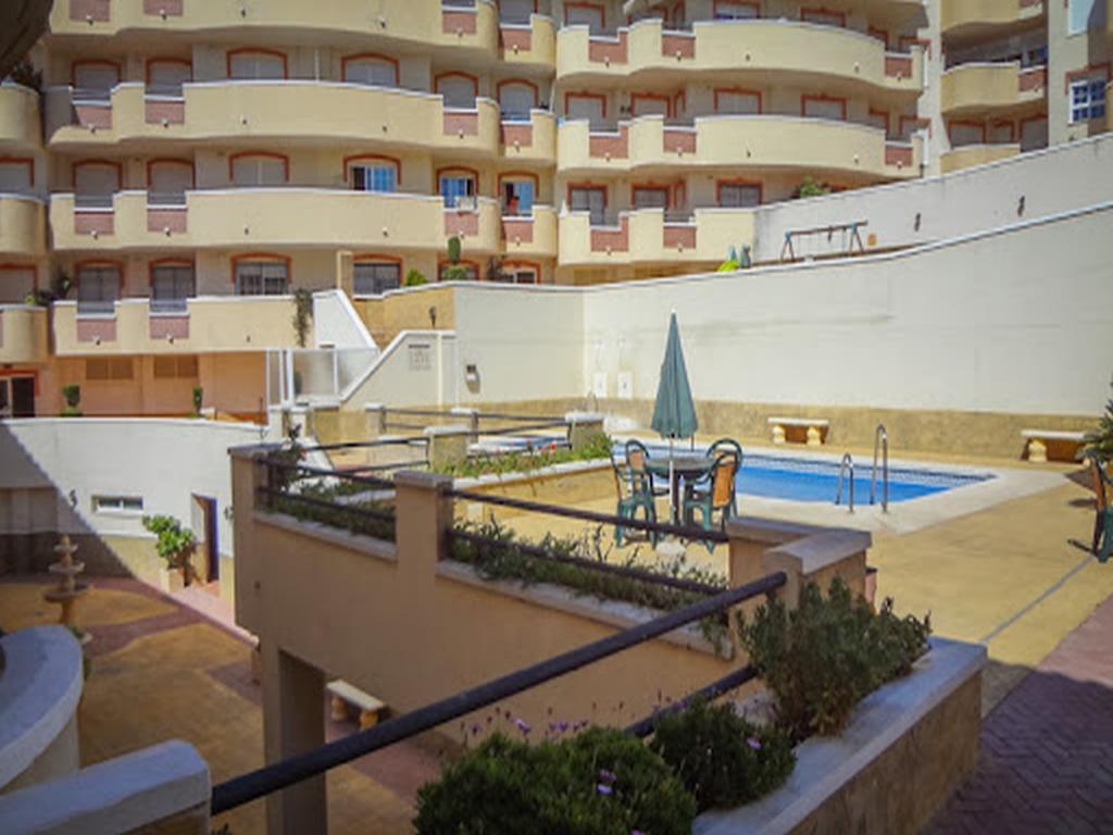 Apartamentos Torreon Del Mar Benalmádena Szoba fotó